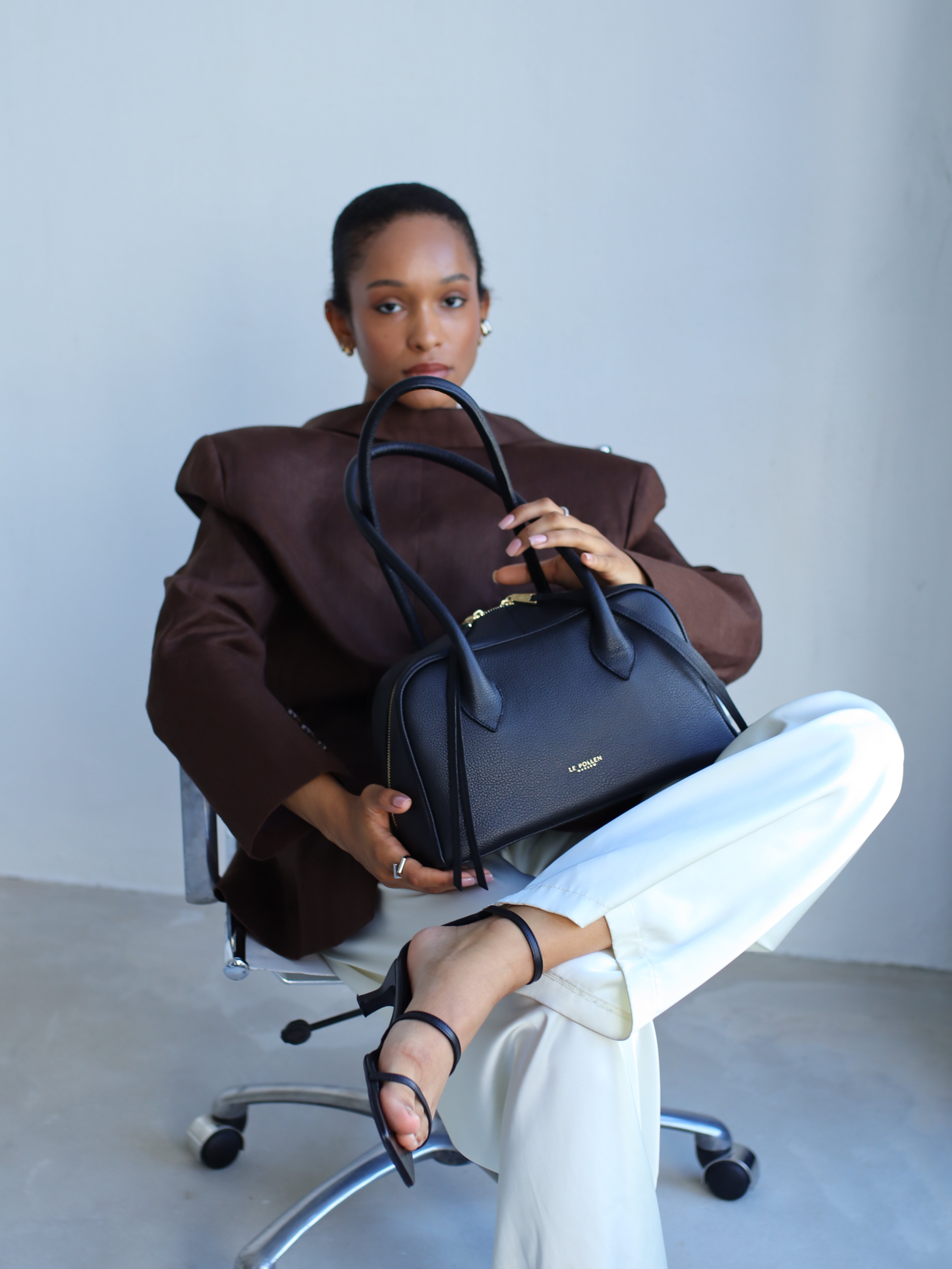 Mini Siera Black Grain