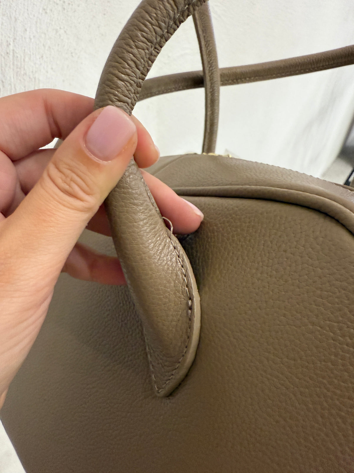 Mini Siera Taupe Sample Sale