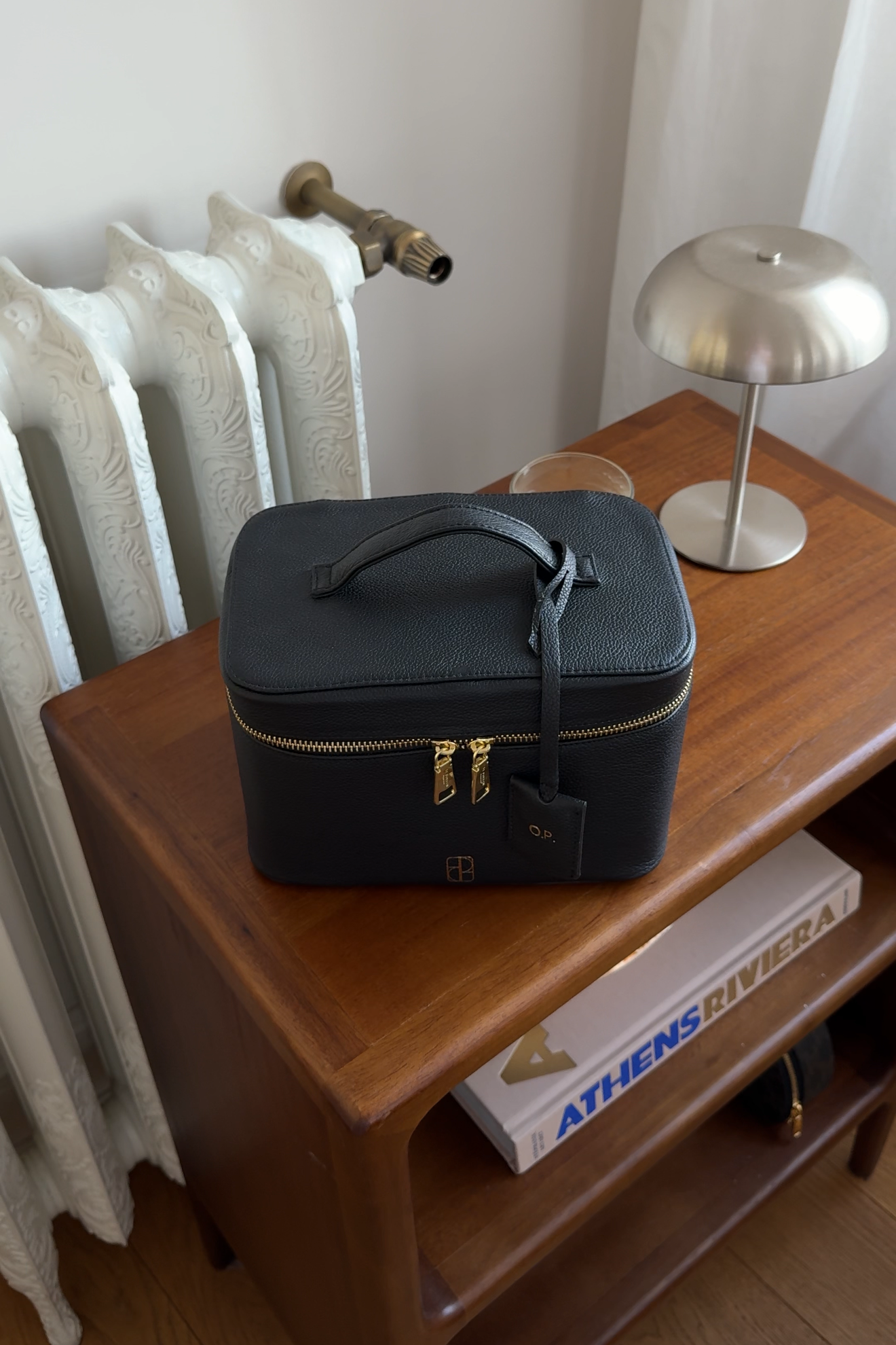 Vanity Case Black Grain