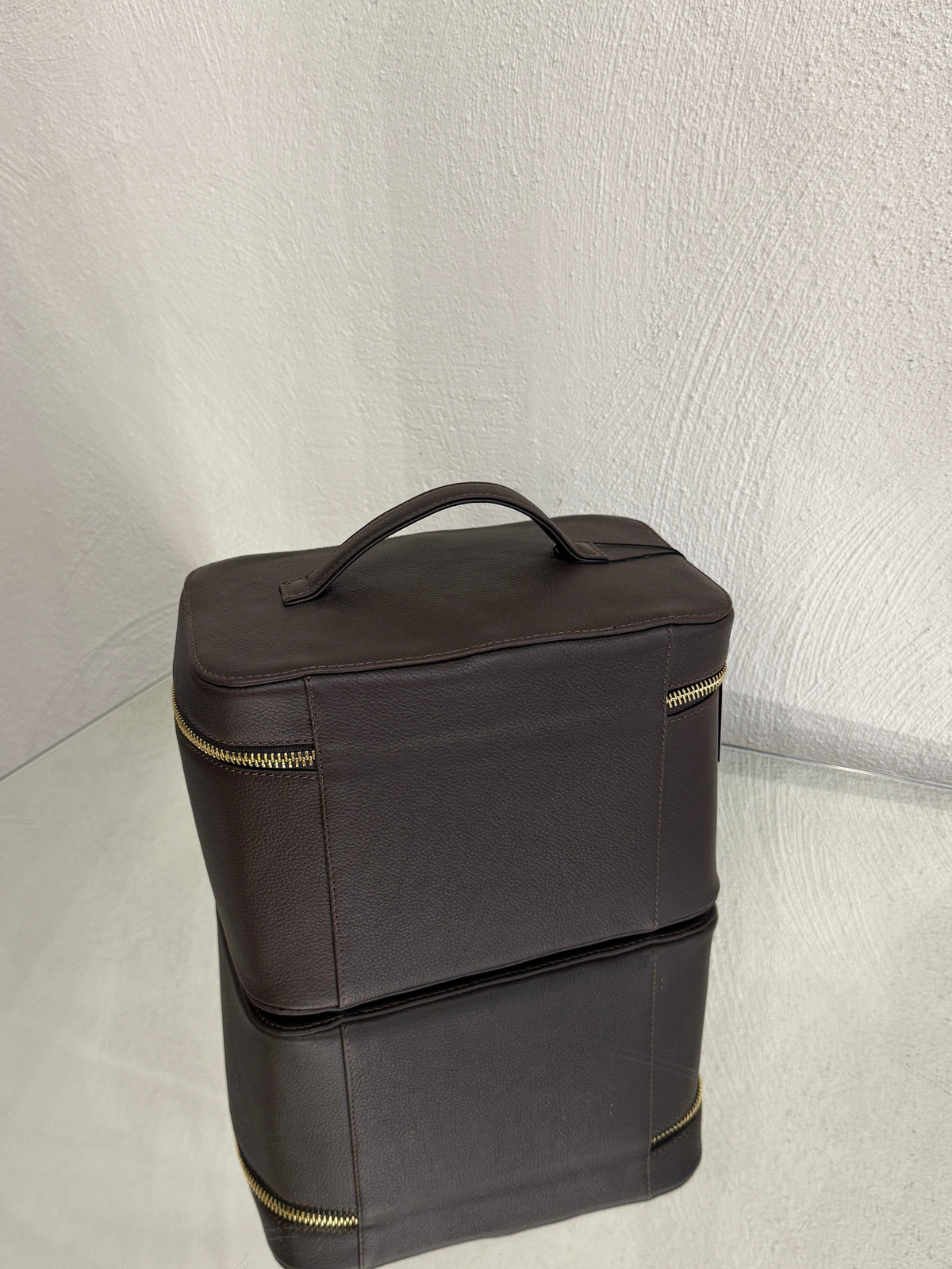 Vanity Case Brown Grain