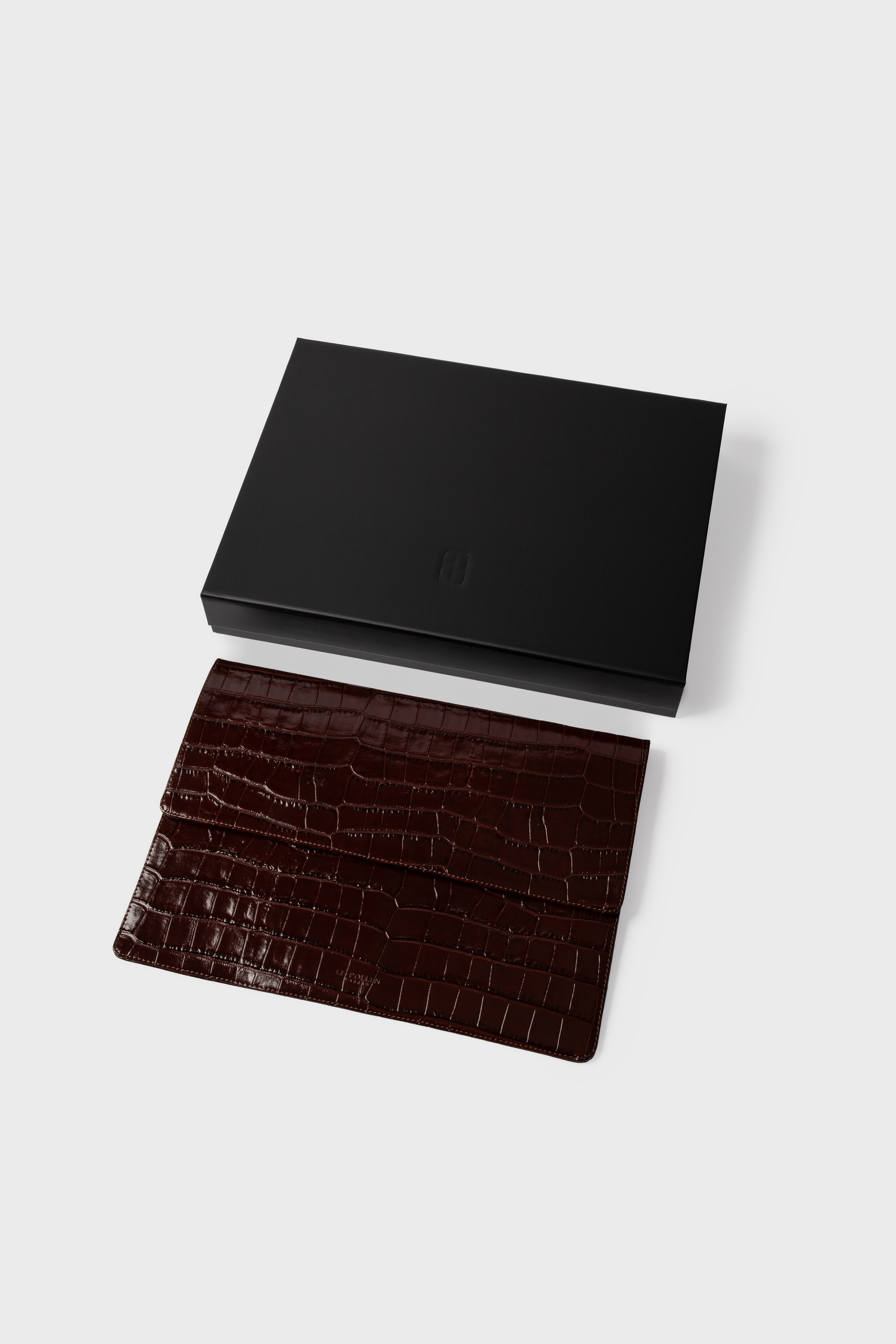 Etui na Laptop Brown Crocodile