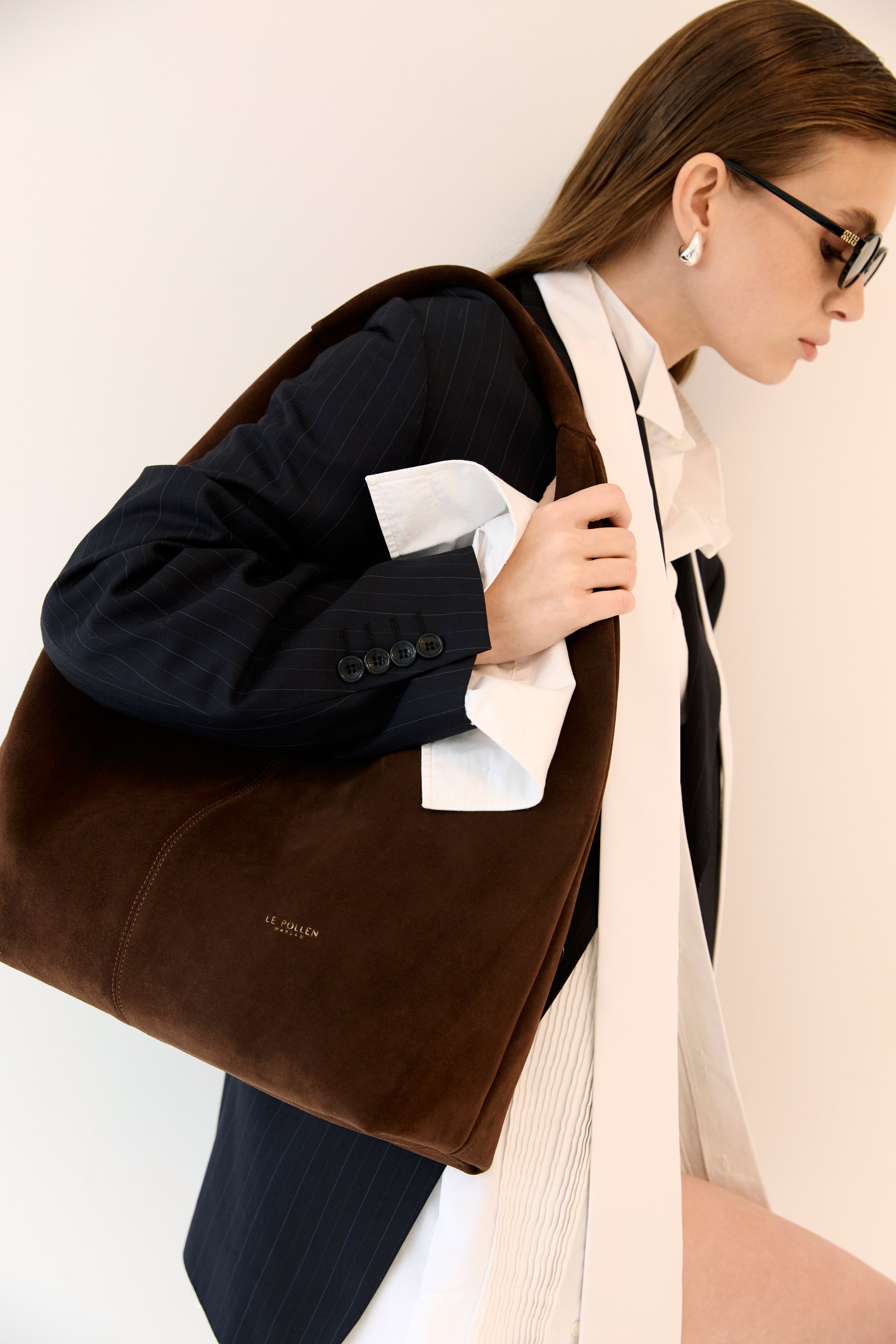 Hobo Chocolate Suede