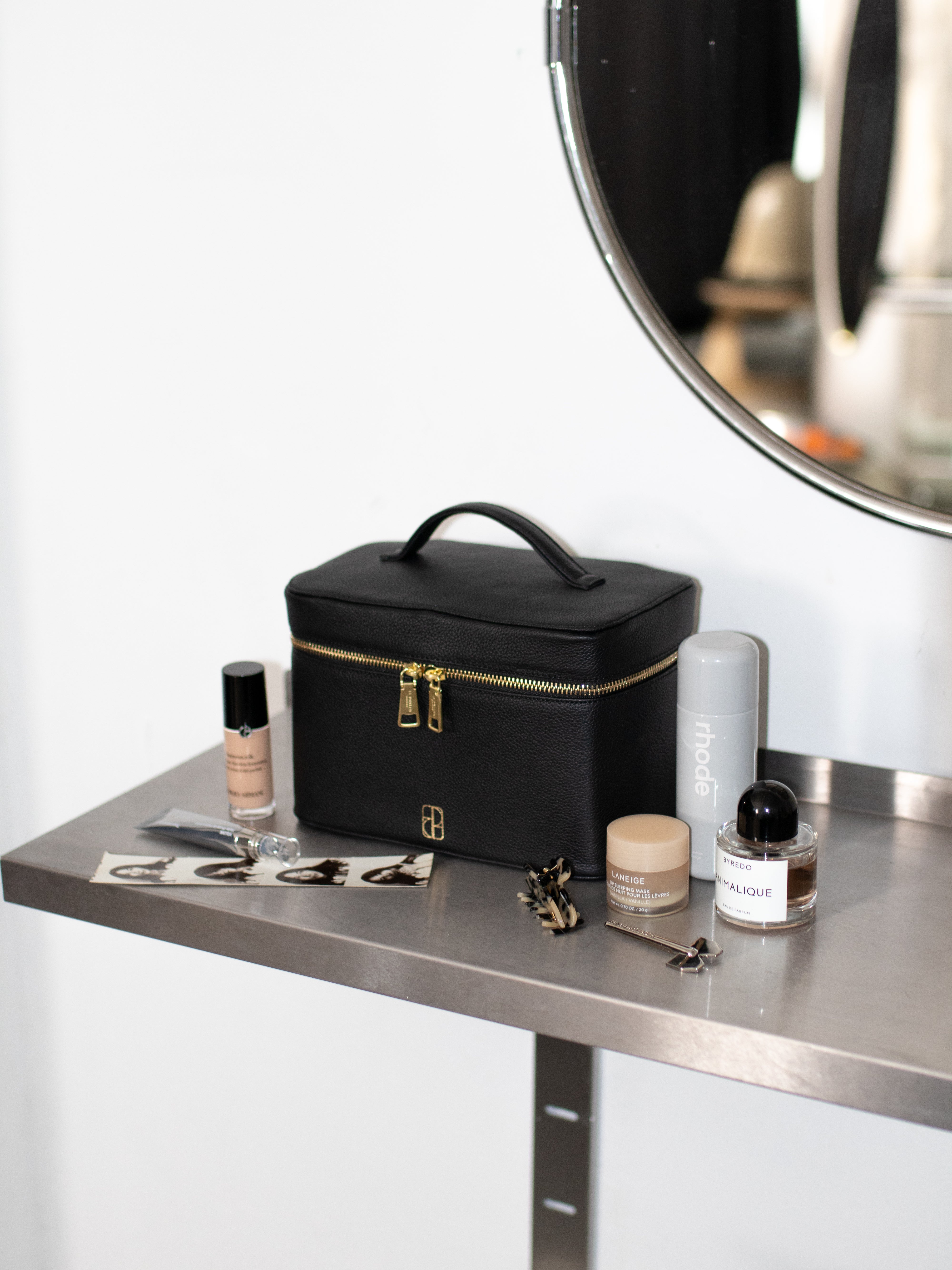 Vanity Case Black Grain