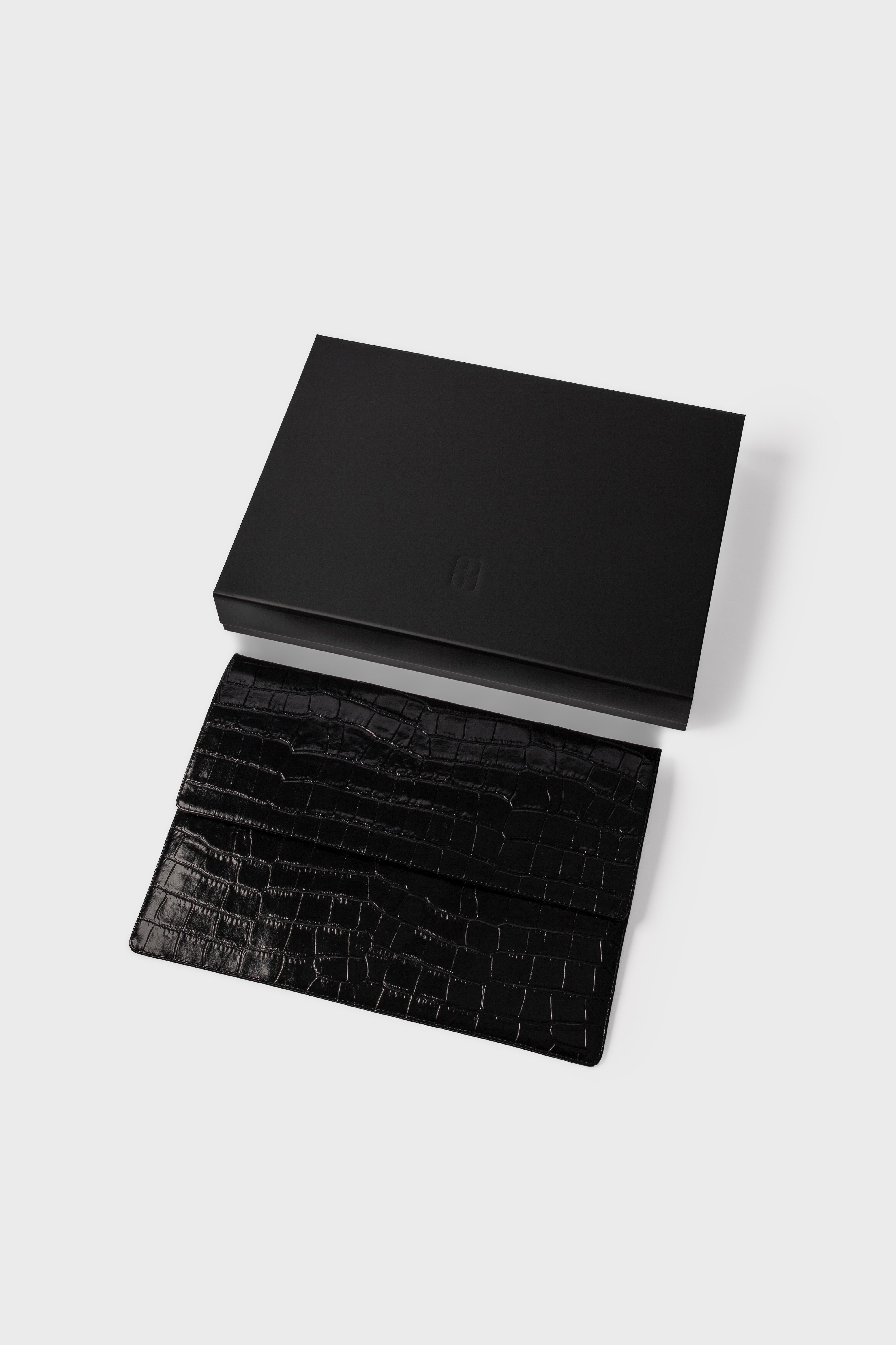 Etui na Laptop Czarny Krokodyl