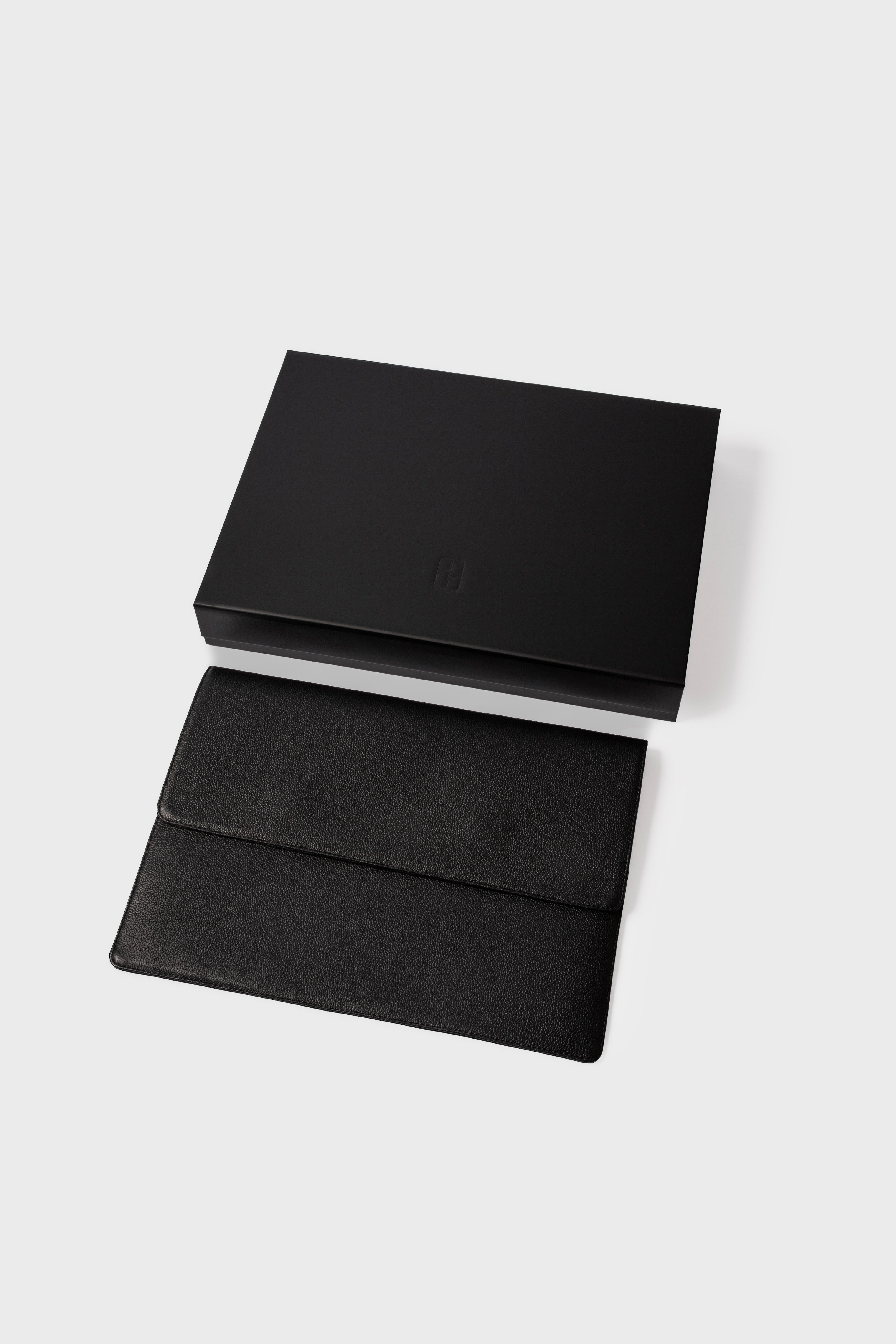 Etui na Laptop Black Grain